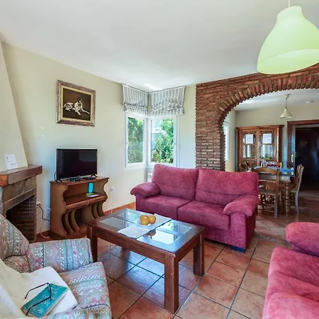Villa Torrequebrada *